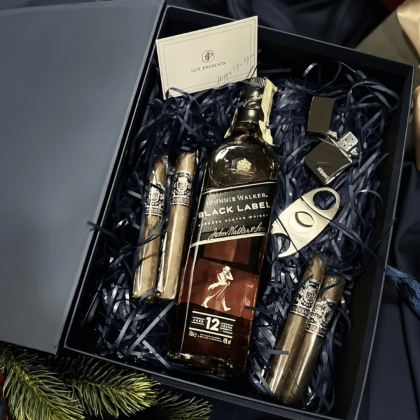 Gift Box Black Label + Bossner + Zippo + Guillotine