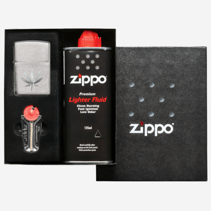 Set cadou Zippo Chrome Marijuana Leaf Design