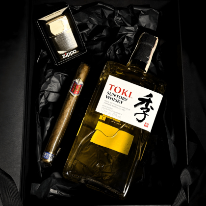 Gift Box Toki Suntory + Zippo + Parcero